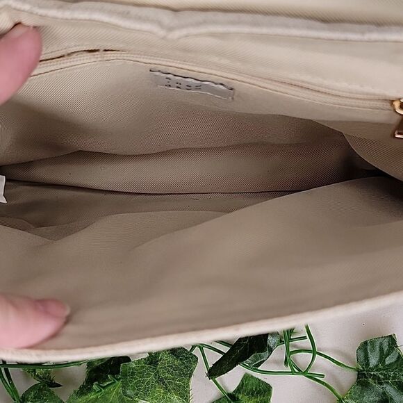 A New Day. Quilted Purse. EUC - Picture 6 of 14